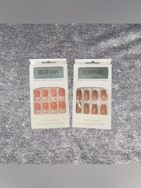 Fake Machine Made Press On Nails x2